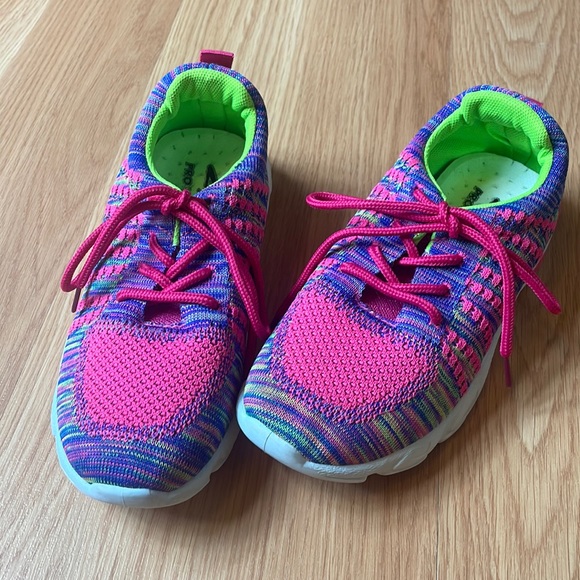 Pro Sport Girls Sport Shoes/Sneakers, Size: 2, Color: hot-pink, neon-green, EUC - Picture 1 of 9
